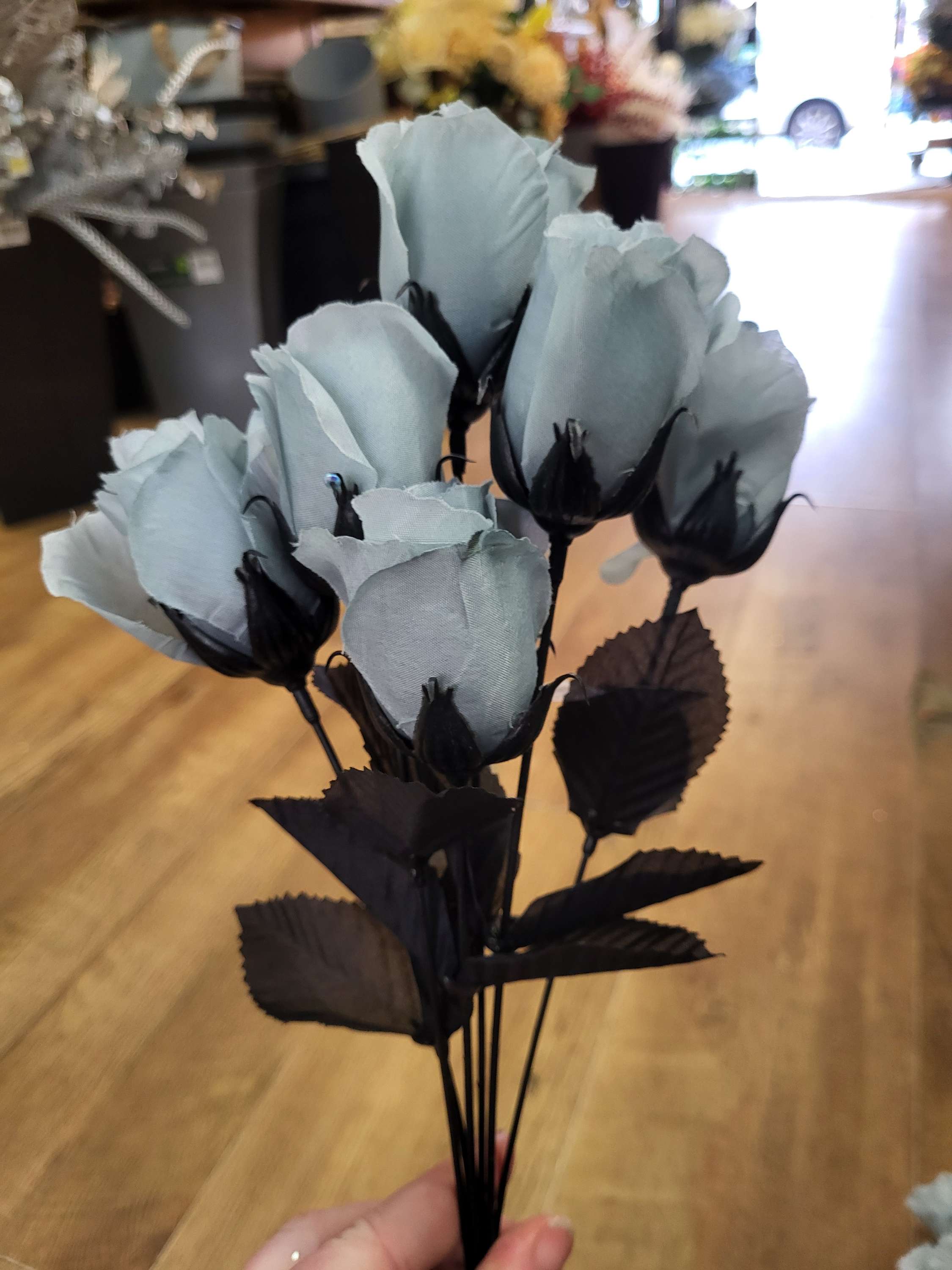 Grey flowers - 4 styles available image 8