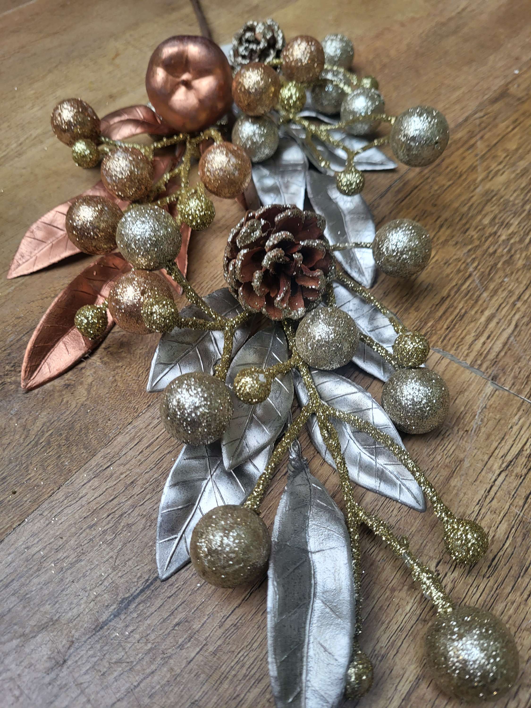 75cm long stem champagne/copper apple and pinecone stem image 6