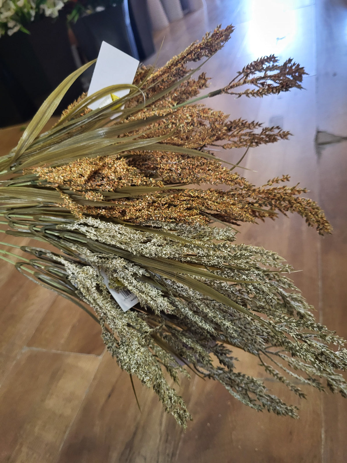 Bundle of 4 Long stem autumnal Heather sprays  - 2 natural/2 orange image 1