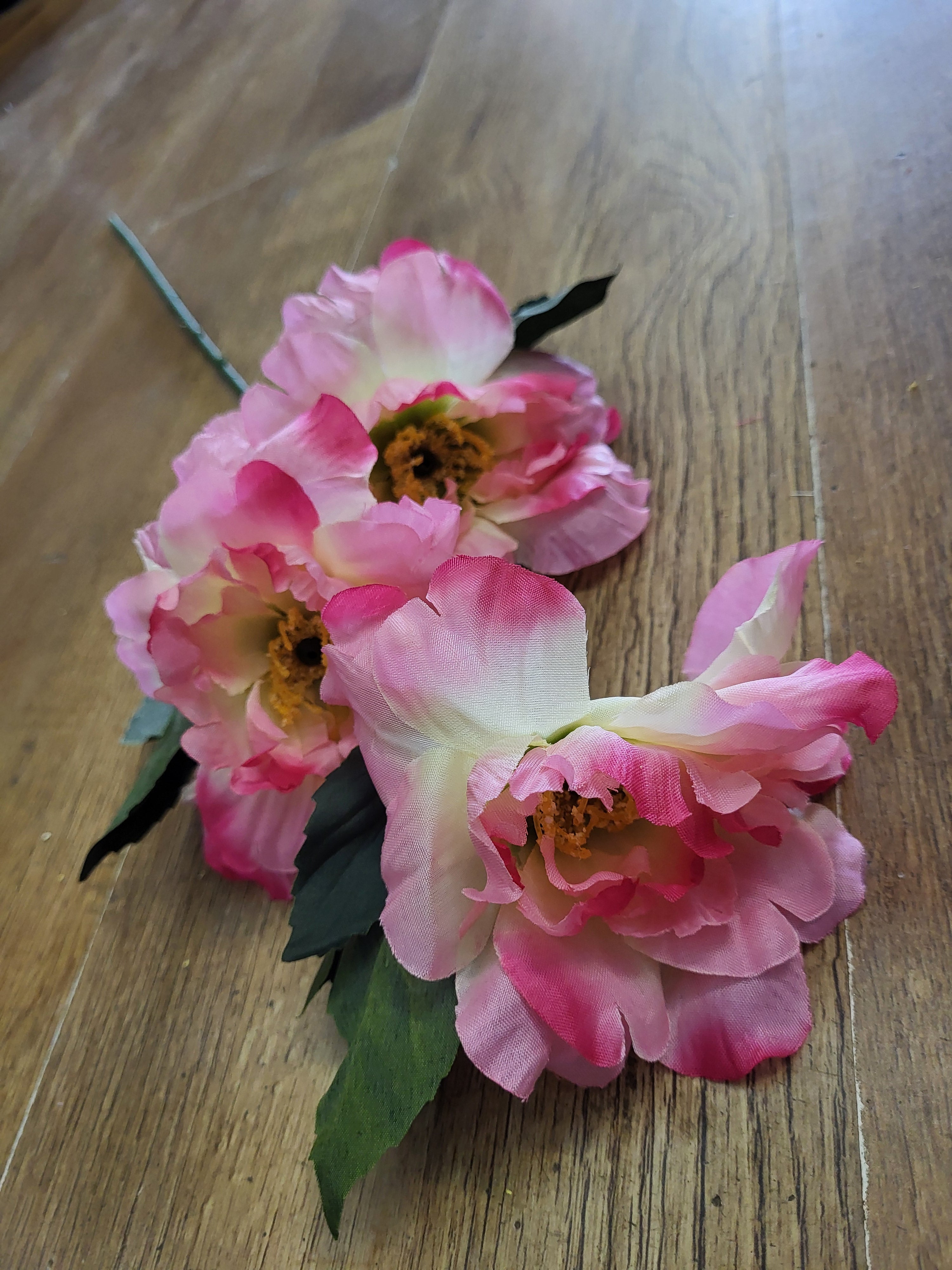 Long stem camelia - 3 colours available image 5