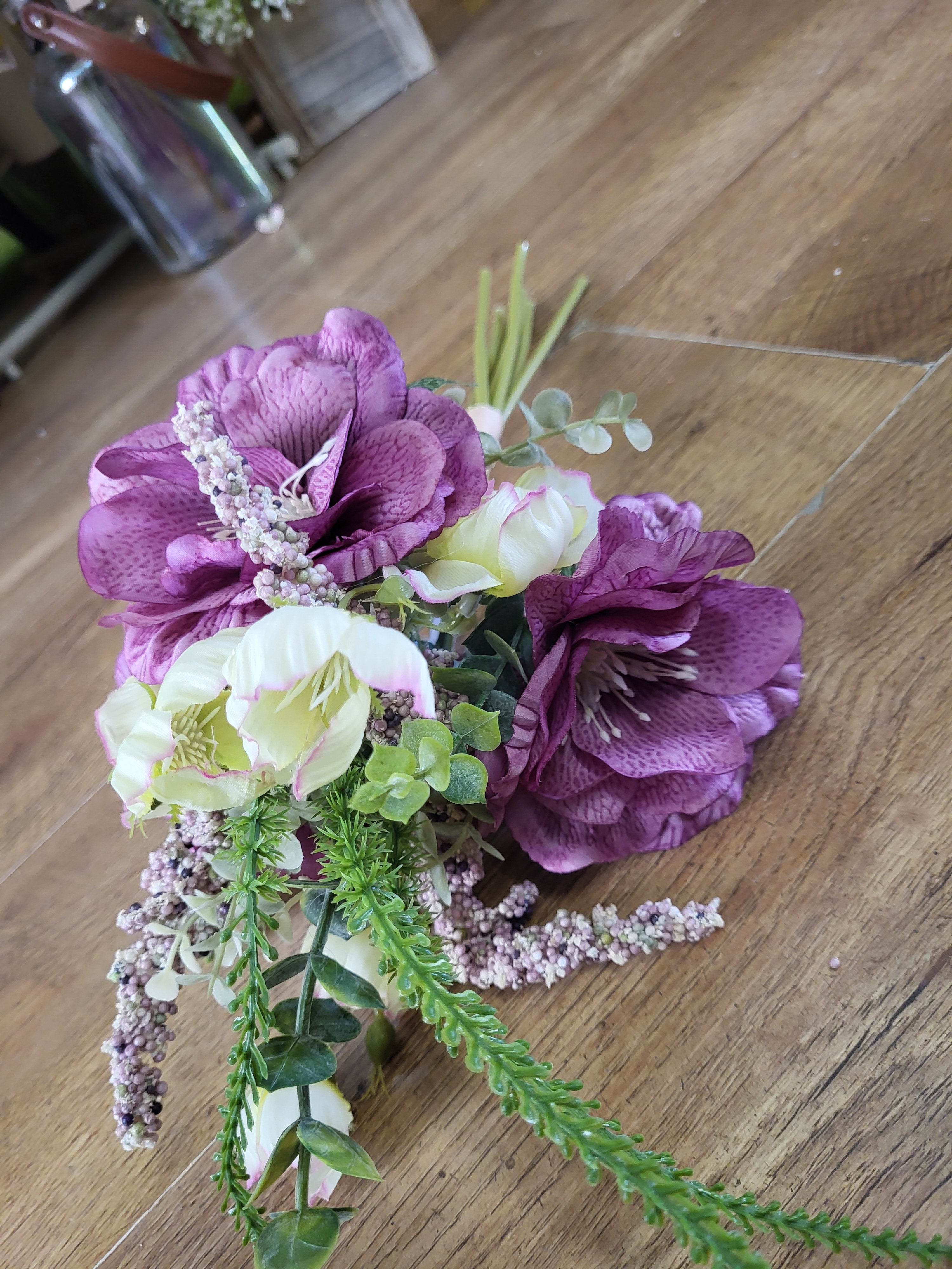 Hand tied Mauve Vanessa bundle  image 6