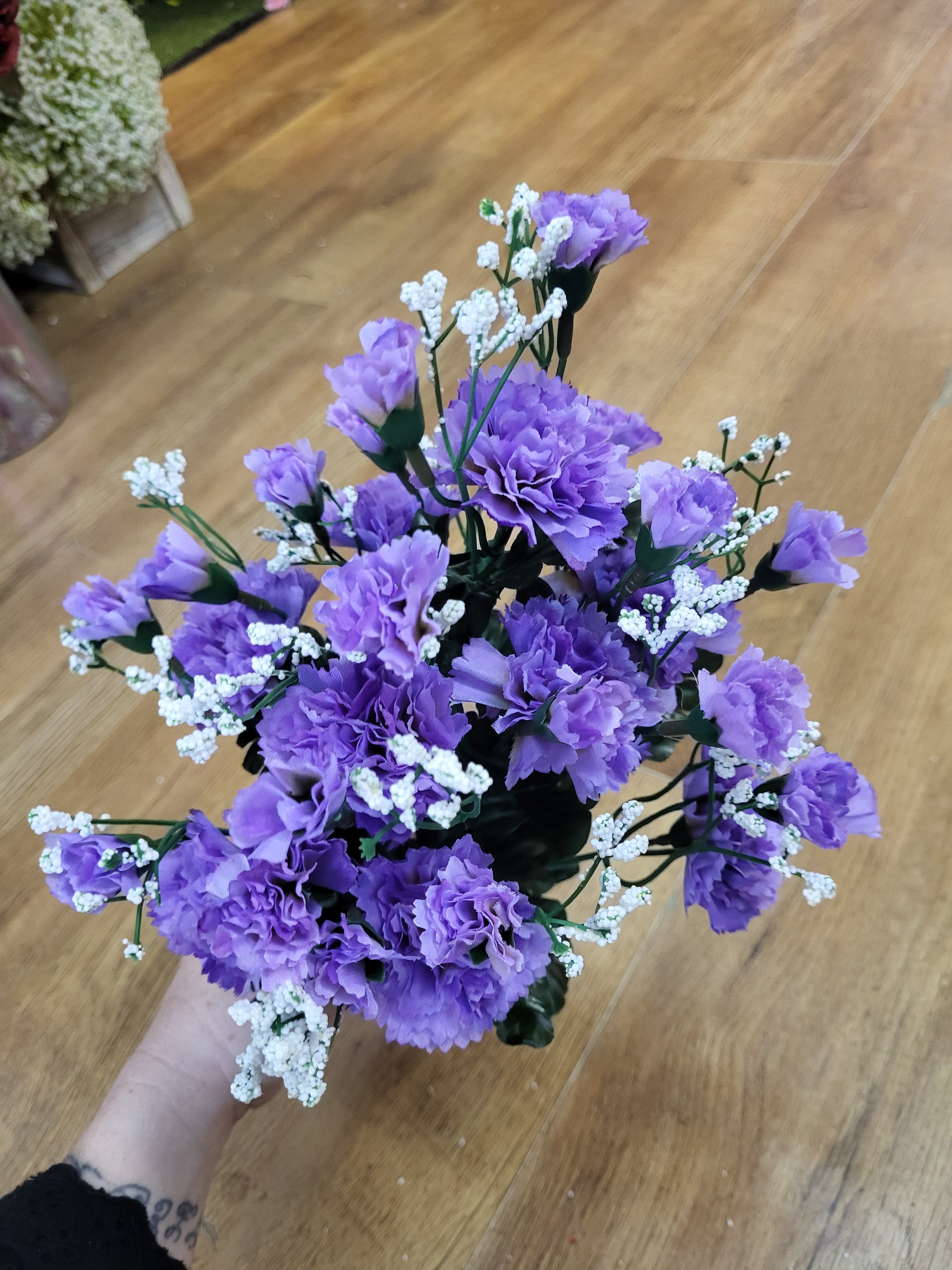 Big bunch of mixed size carnations with gyp  - 6 colours available image 2