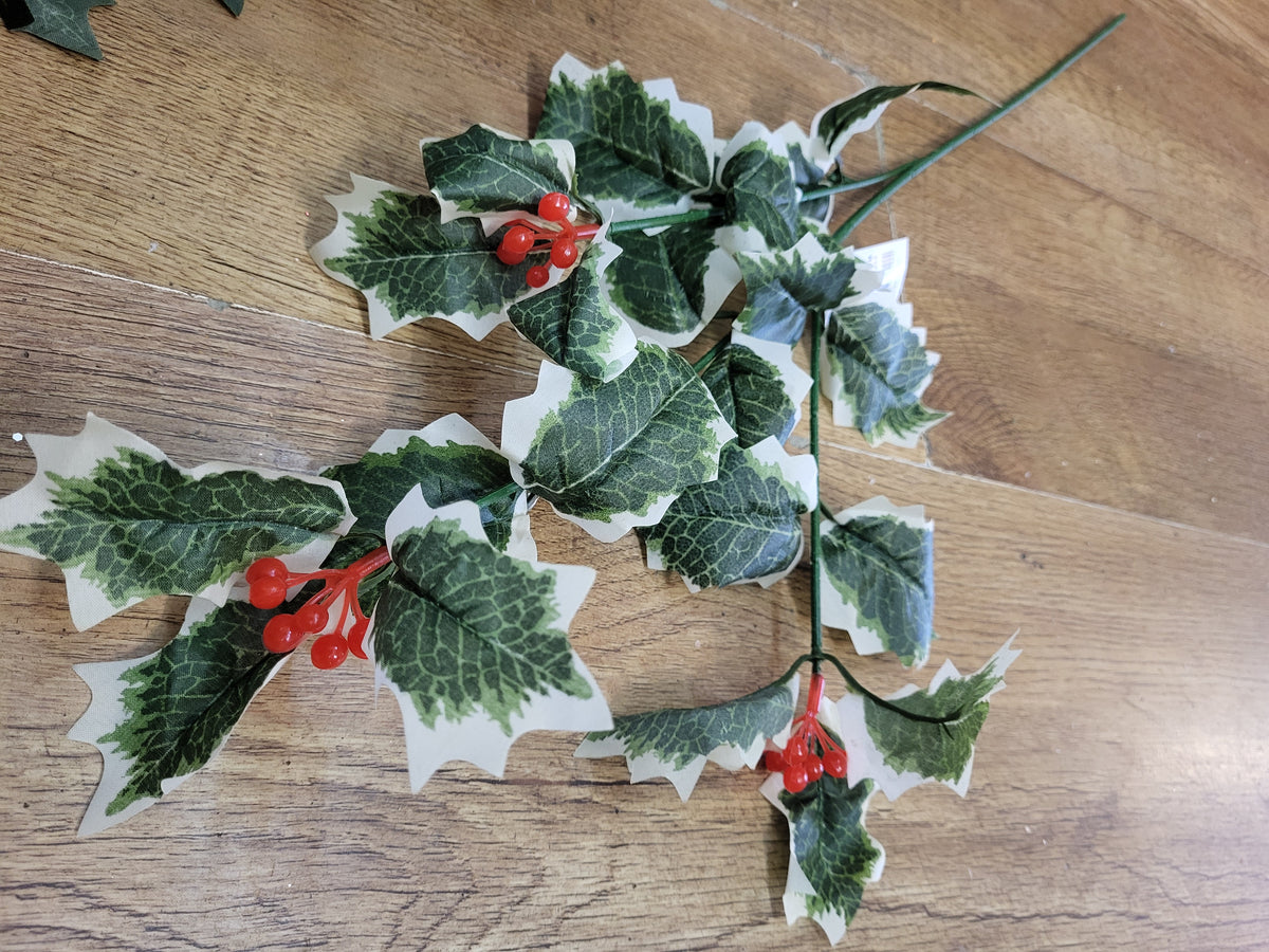 Long stem Holly - 2 colours available image 4