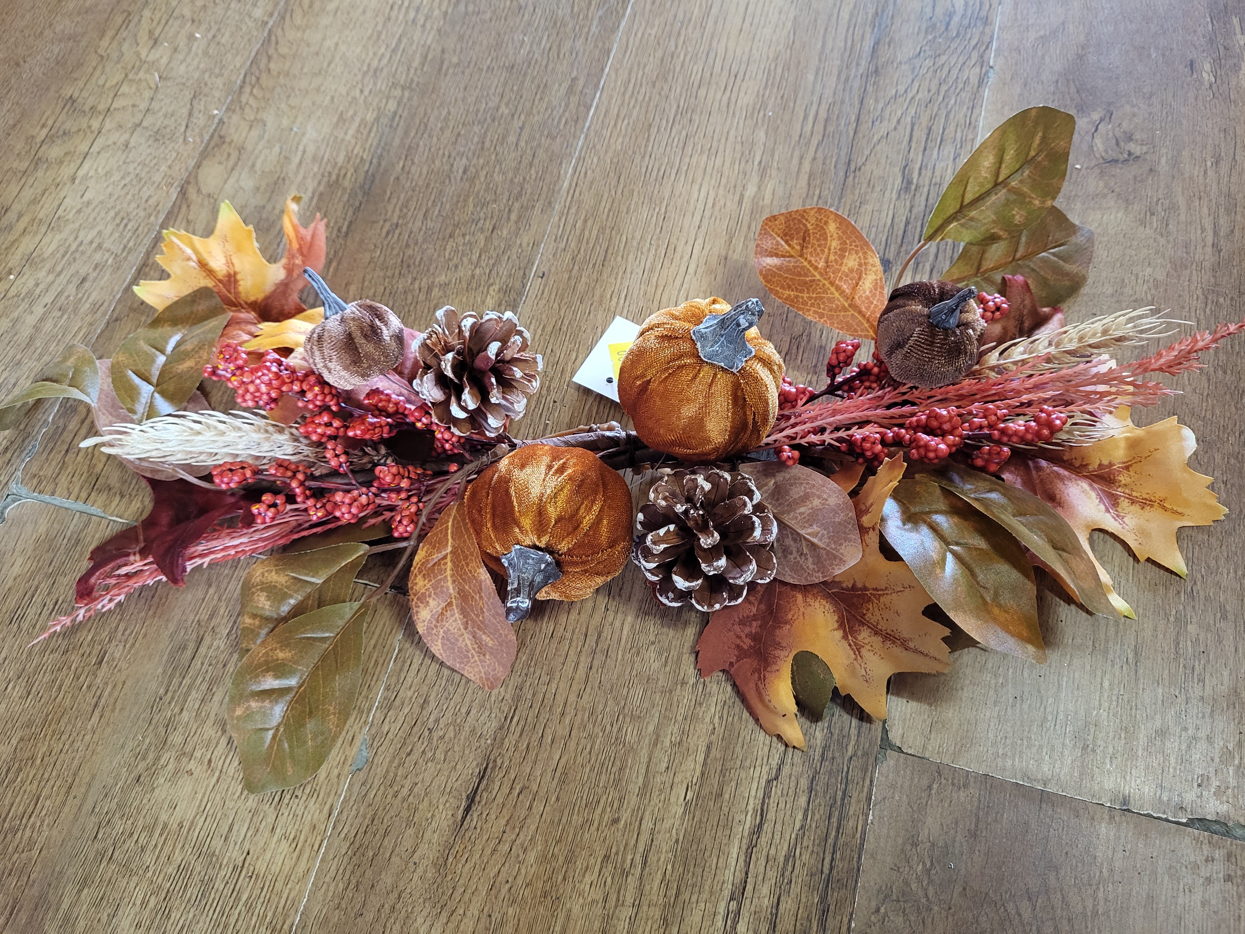 Velvet pumpkins, cones and mixed autumnal foliage/berries swag image 7