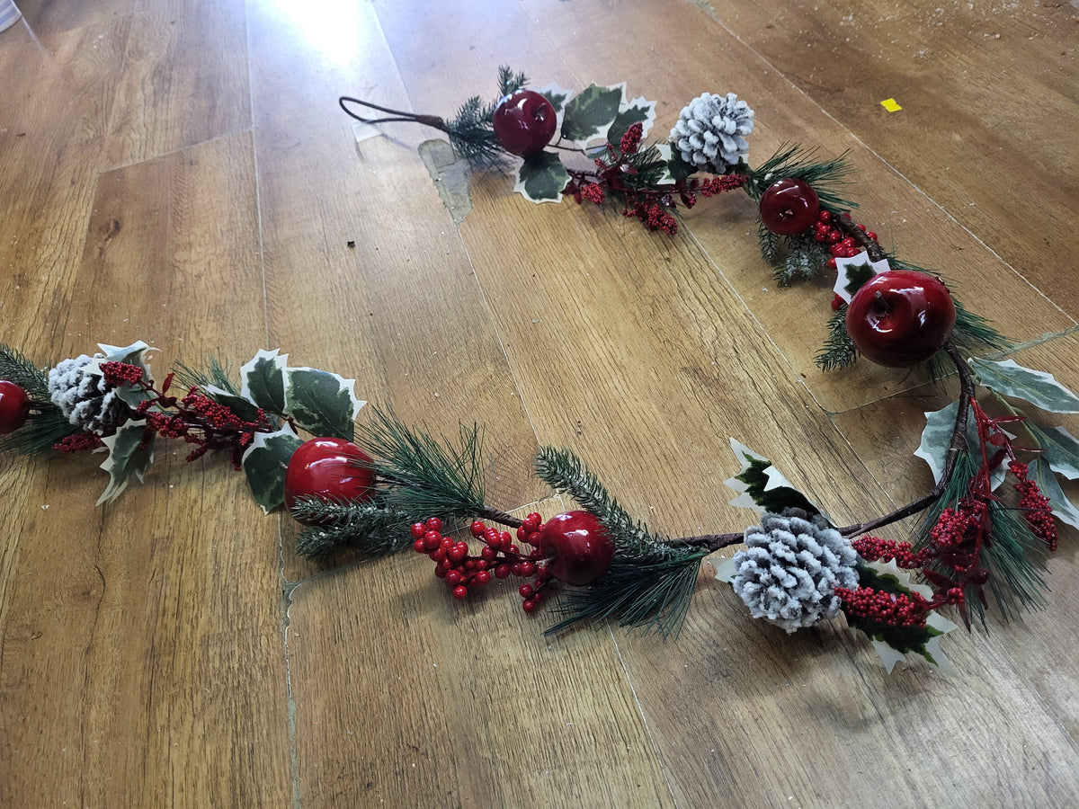Deluxe frosted cone and fruits garland  image 6