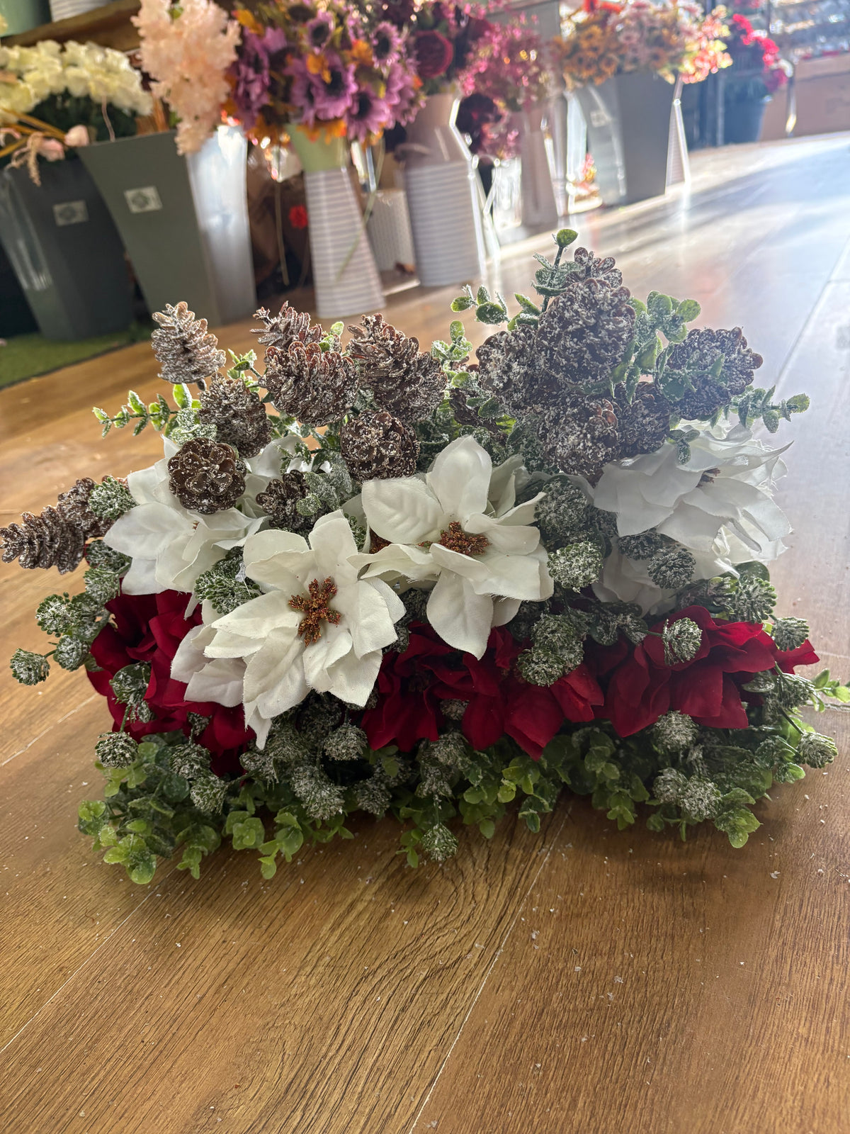 20 mixed frosted Christmas bunches