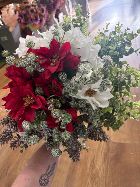 20 mixed frosted Christmas bunches