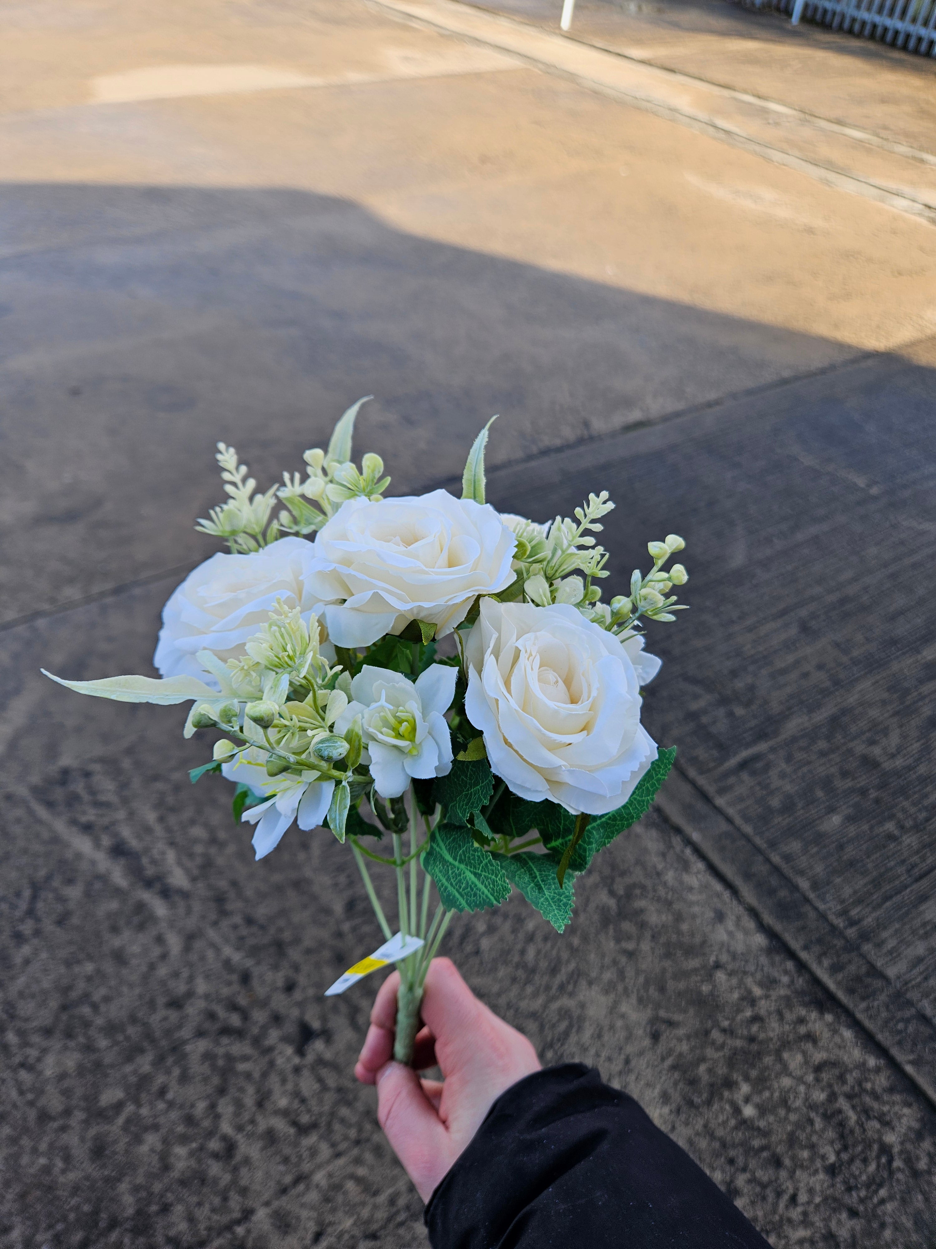 Ivory Mid Stem Bridesmaid Bouquet