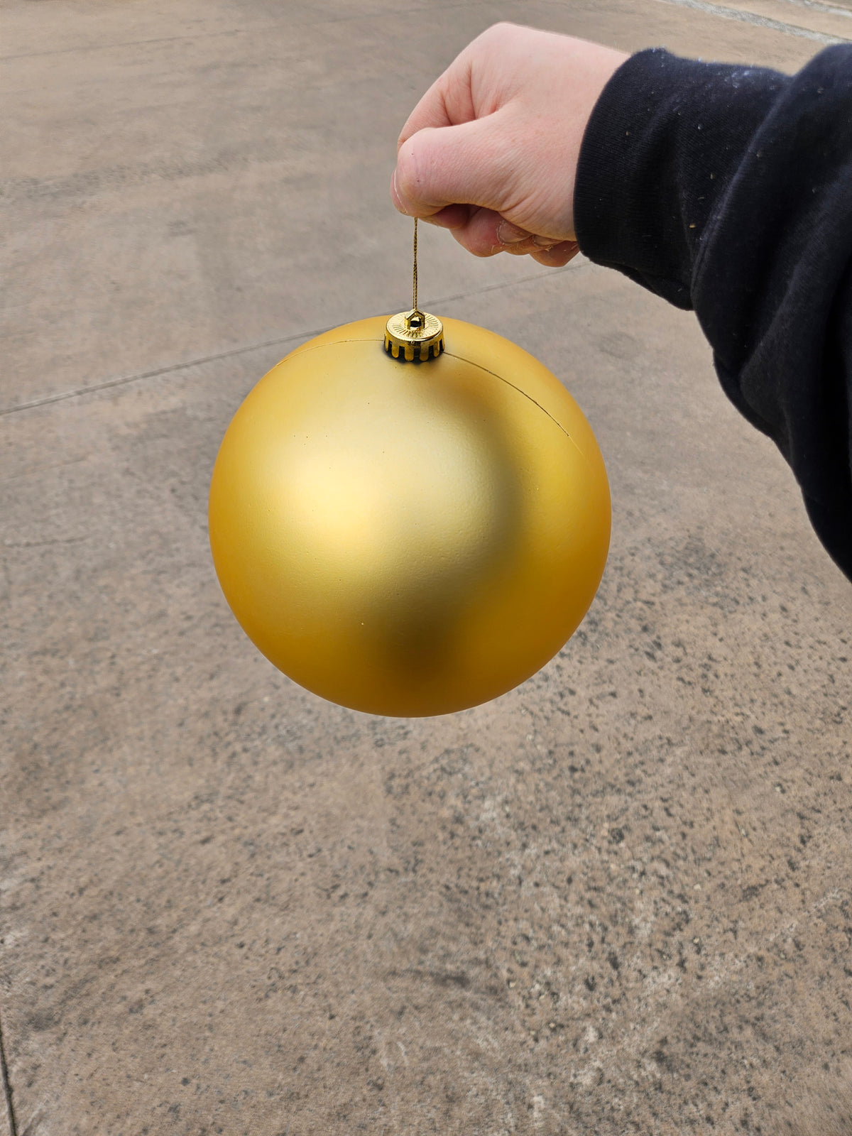 Large 20cm Matte Gold Christmas Bauble