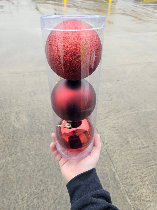 Pack of 3 Deep Red 10cm Christmas Baubles (1x Glittered, 1x Matte, 1x Shiny)