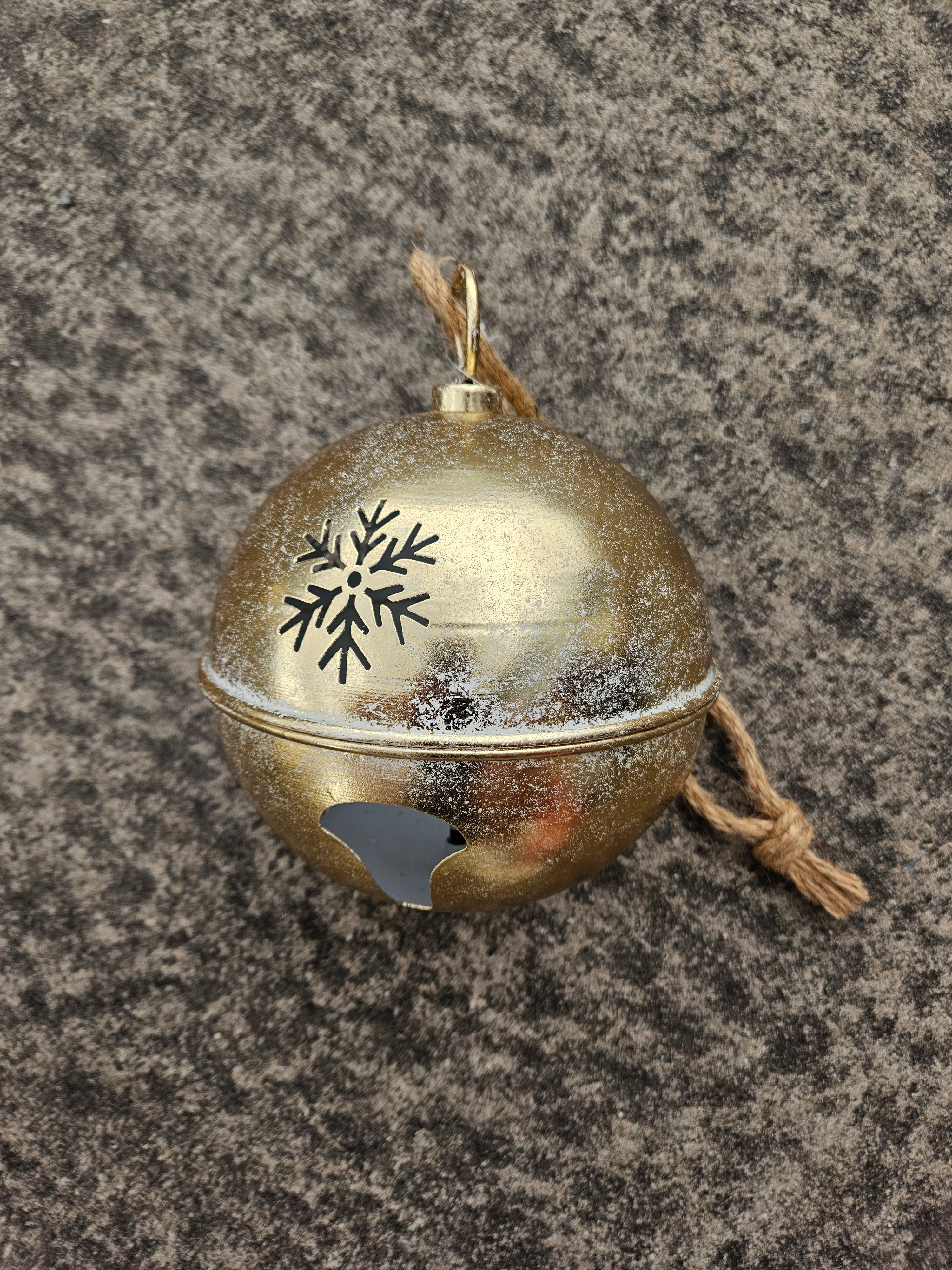 Giant Gold Christmas Bell (Small - 17cm Wide)