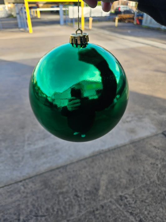 Large 15cm Matte Green Christmas Bauble