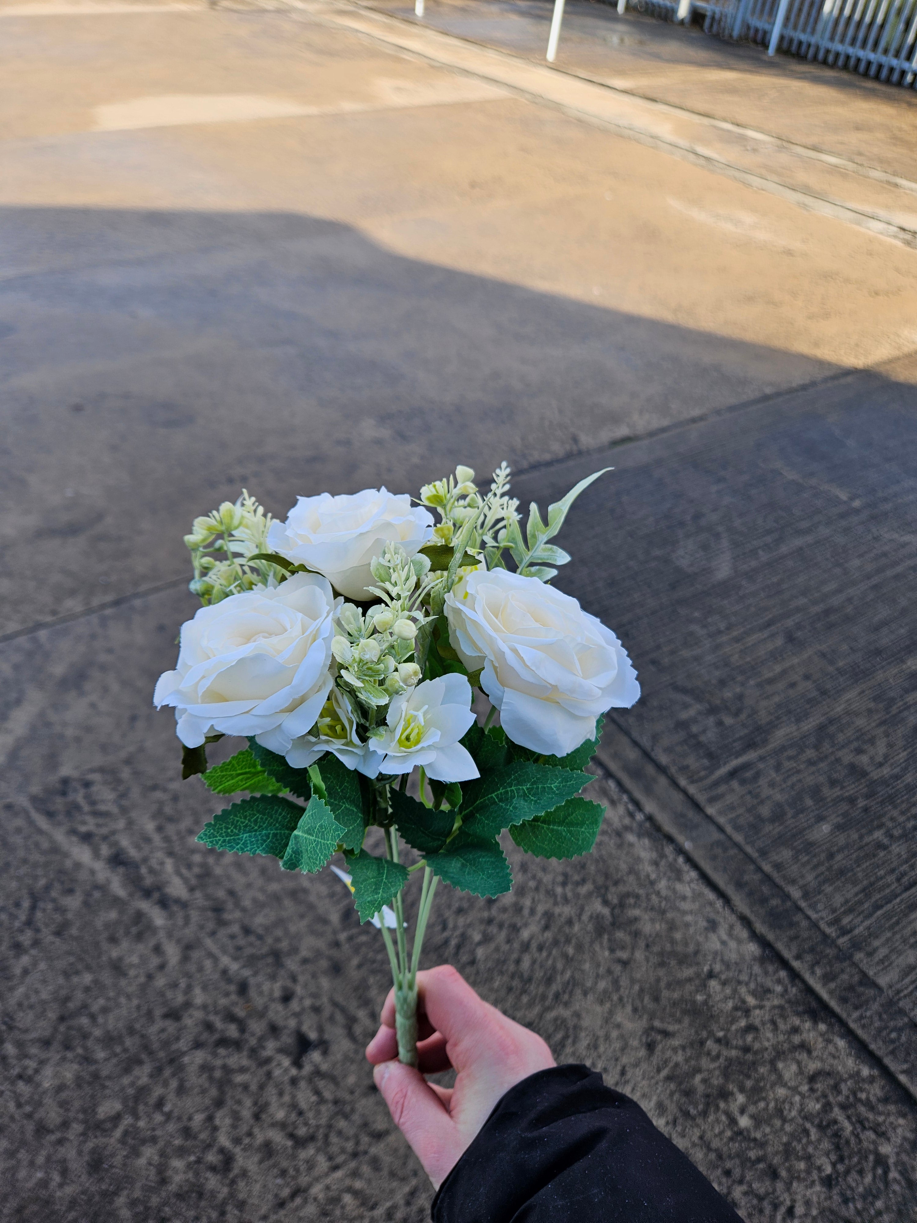Ivory Mid Stem Bridesmaid Bouquet
