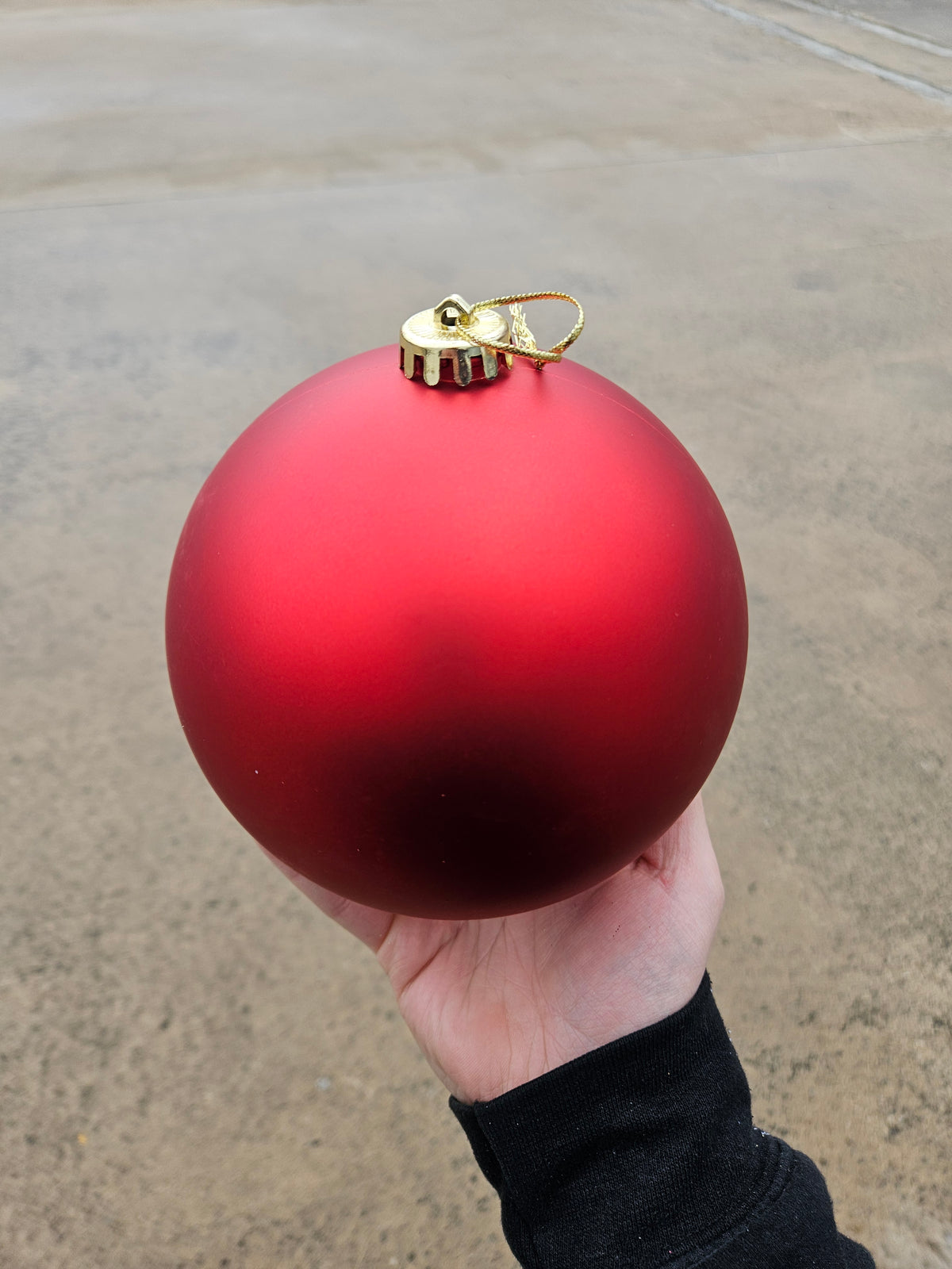 Large 15cm Matte Red Christmas Bauble